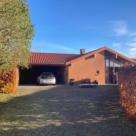 Vaerelse, Bad Og Toilet I Villa Naestved Ngoại thất bức ảnh